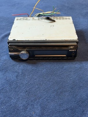 Vtg Sony CDX-GT260MP car CD and MP3 (WHOLE UNIT) Tested Working