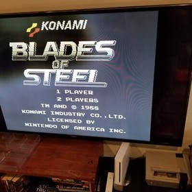 Blades of Steel (Nintendo Entertainment System, 1988, NES) Tested Authentic Case