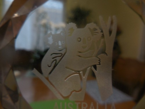 Pisapapeles de cristal grabado con láser 3D mamá y bebé panda en un árbol AUSTRALIA - Imagen 7 de 16