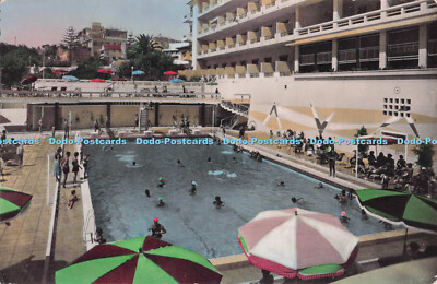 R696668 Costa do Sol. Monte Estoril. Piscina do Hotel Atlantico. Torres. 1957