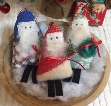 Vintage Quilt Camp Blanket Santa Claus Orn's Set of 3 5 sets available