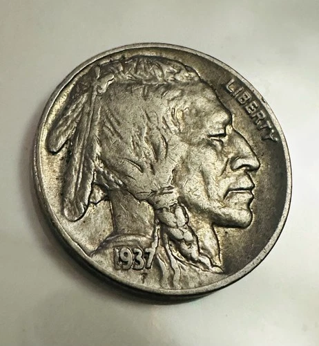 1937-P 5C Buffalo Nickel Almost Uncirculated As Pictured # BN 1937-P BNAUAS
