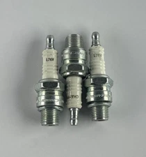 Champion 827M L76V Marine Spark Plugs Lot of 3 Copper Plus thumbnail 1