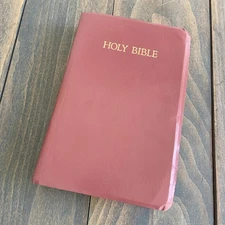 Holy Bible NKJ Thomas Nelson, 1982 (ST)