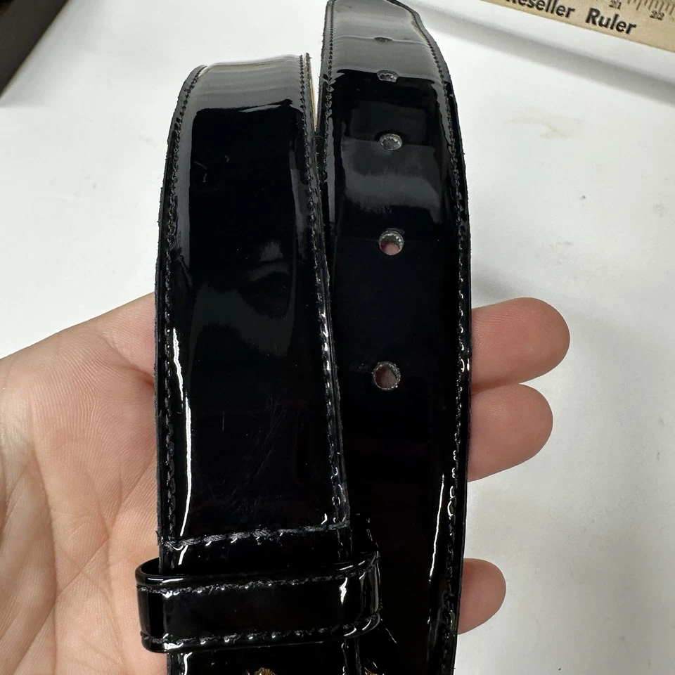 Cinturón Vintage Anne Klein Cara de León Hebilla Negro Charol Grande 31-34 pulgadas Foto 4 de 4