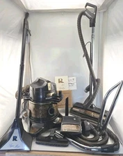 Rainbow SE Vacuum Cleaner With Attachments And Aqua Mate 