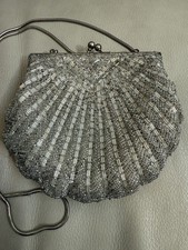 VTG Beaded Clamshell MCM Art Deco Clutch Coin Purse Intricate Silver Satin