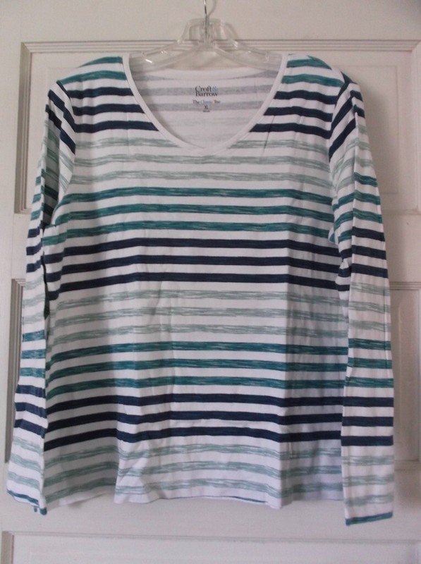 Croft & Barrow T Shirt XL White Green Navy Stripes Long Sleeves V-Neck