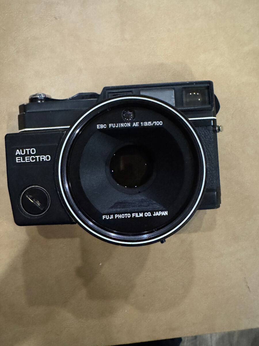 Fujica GM670 With 100mm f3.5 AE Lens | eBay Fujica GM670 With 100mm f3.5 AE Lens | eBay