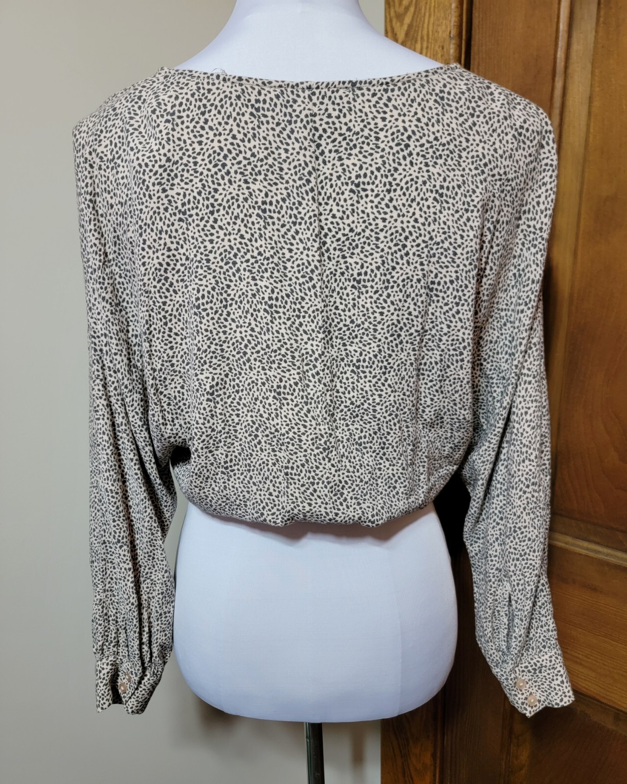American Eagle Leopard Print Wrap Front  Crop Top… - image 5