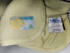 VTG Tykes Carters Yellow Cuddly Duck Baby Blanket Waffle Thermal Weave Receiving
