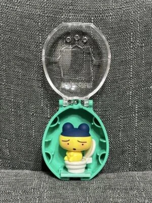 キーホルダー・アクリルキーホルダー Tamagotchi Collectibles Poop Time Tamagotchi Collectibles Poop Time Figure Keychain Mametchi