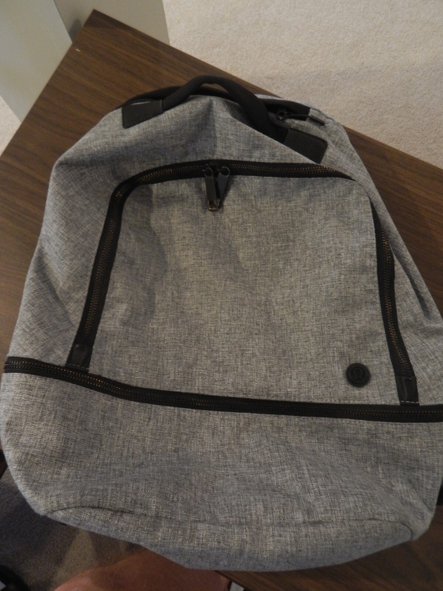 lululemon backpack used Every day 2.0 23L (001) Not your average backpack NEW, NEVER BEEN USED Lululemon
