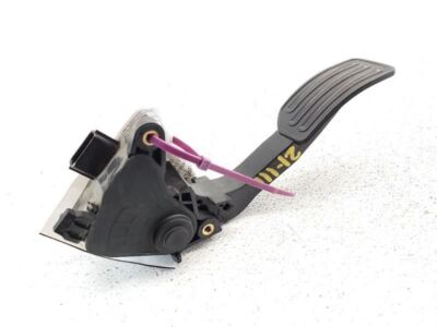 13-17 Nissan Leaf Accelerator Pedal OEM 18002-3RA0A