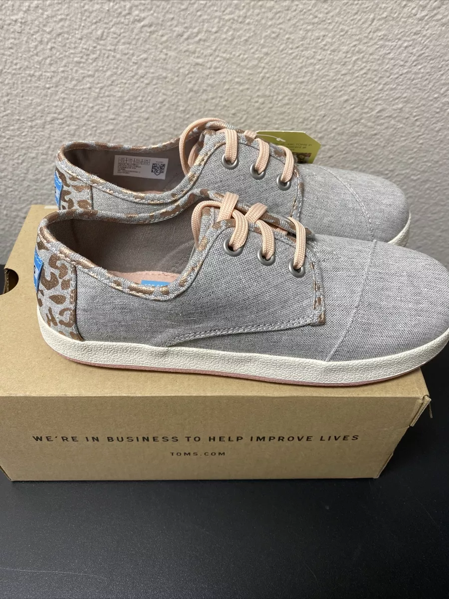 Drizzle grey slub chambray with hotsell cheetah print women's paseo sneakers