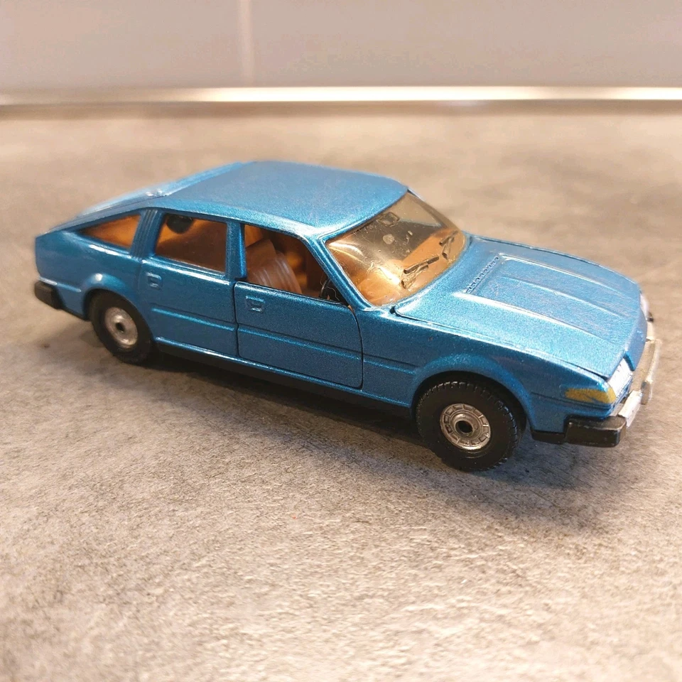 Corgi  Toys 338 Rover 3500 Scala 1:36 Made in England - Immagine 2 di 4