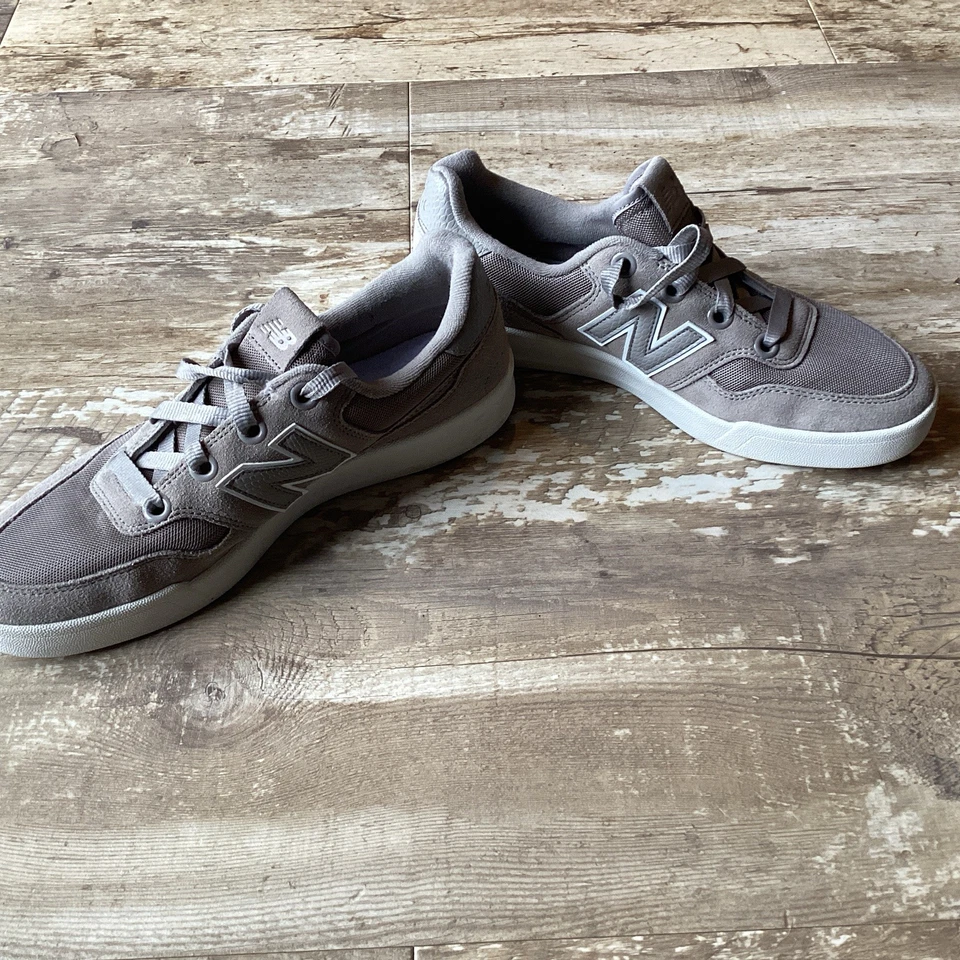 Zapatillas New Balance 300 Court Classics WRT300J2 Gris Mujer’s Talla 10 Foto 2 de 4