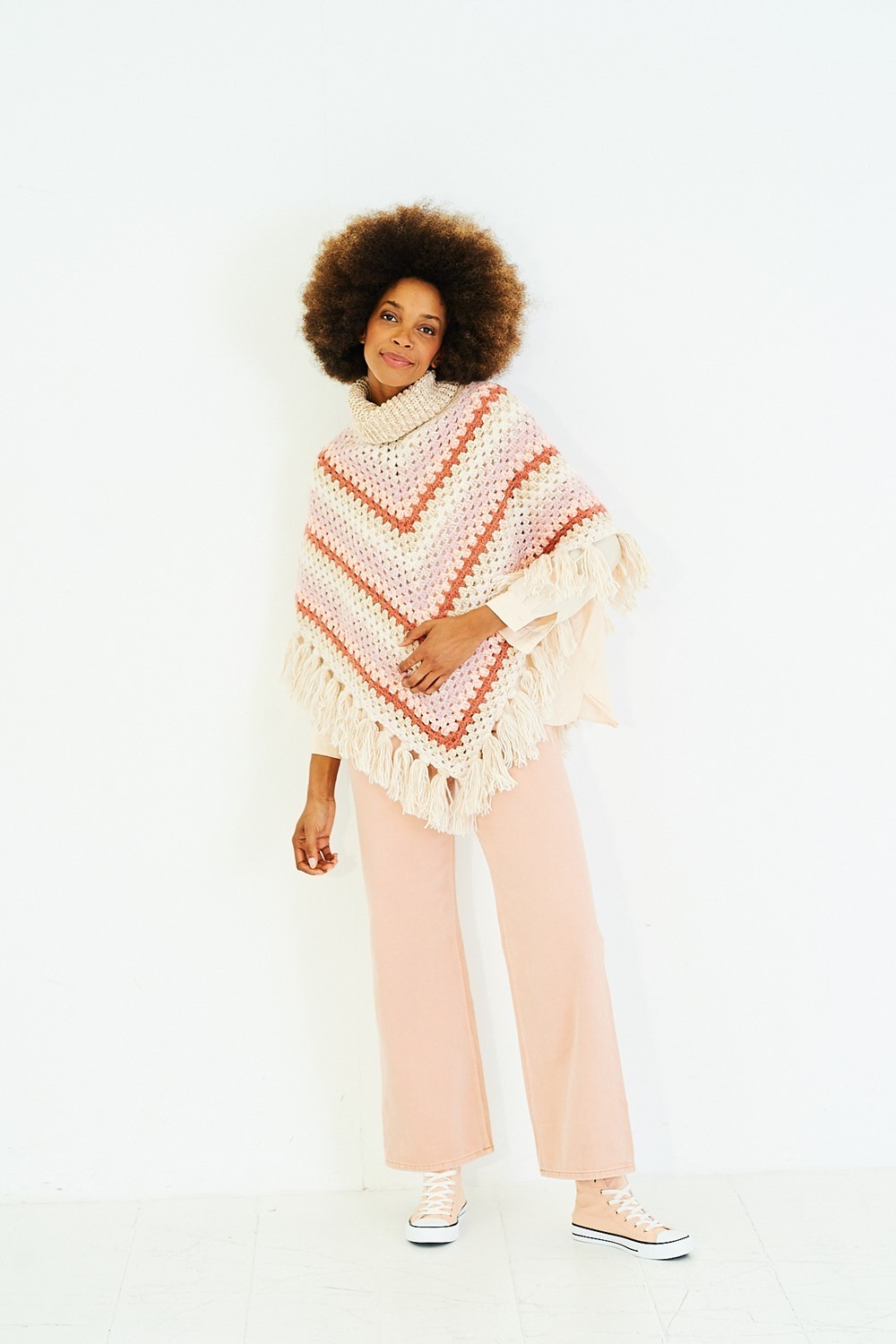 Stylecraft Aran Crochet Pattern 10169 Ponchos & Dickie 71/81 - 132/142 cm