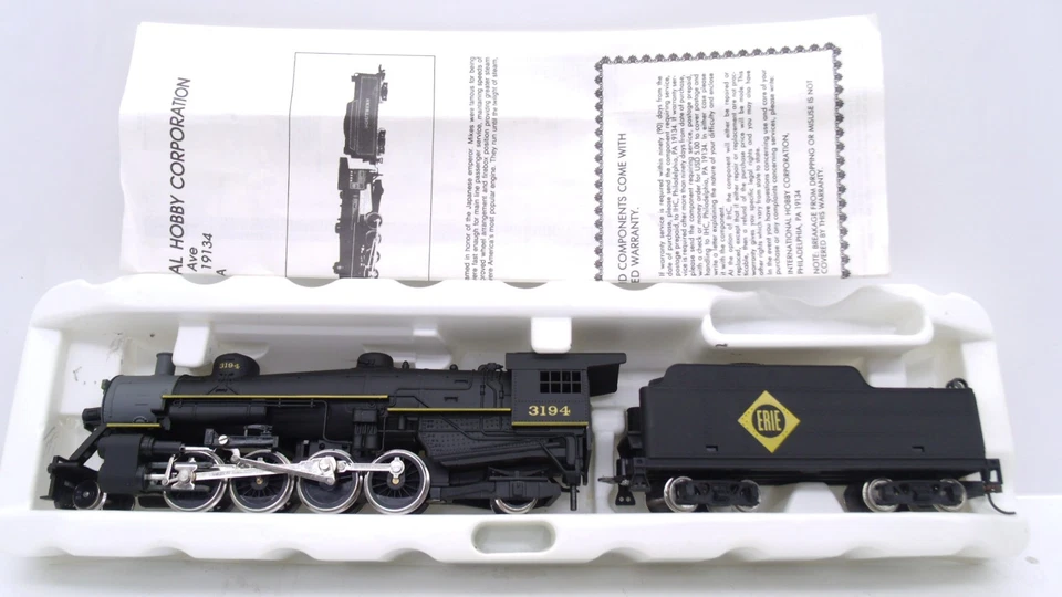 IHC HO 2-8-2 Erie Mikado Steam Locomotive & Tender Train w/Flywheel M9470 READ - Image 2 of 4