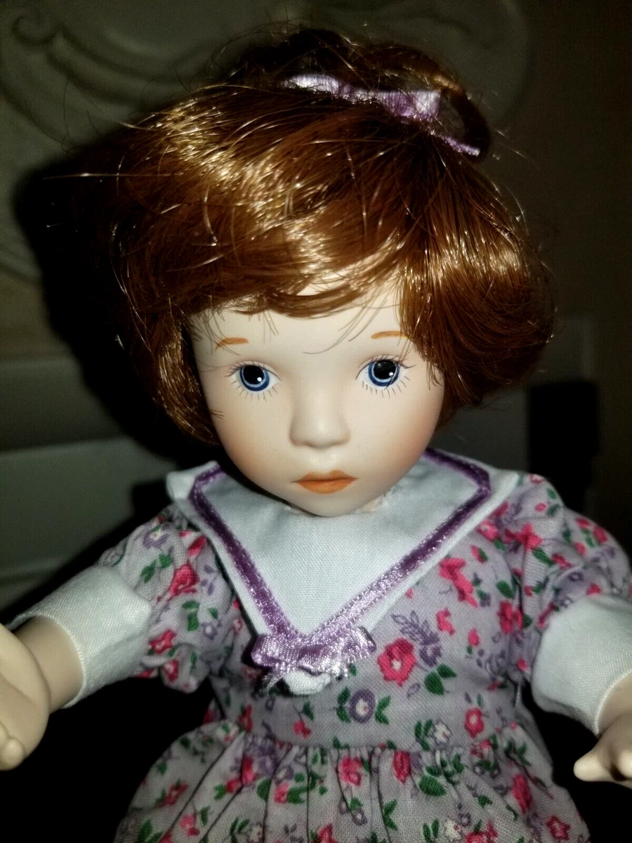 "Anneliese/Dienstag" v. Sylvia Natterer, Franklin Mint Heirloom Doll, Zertifikat