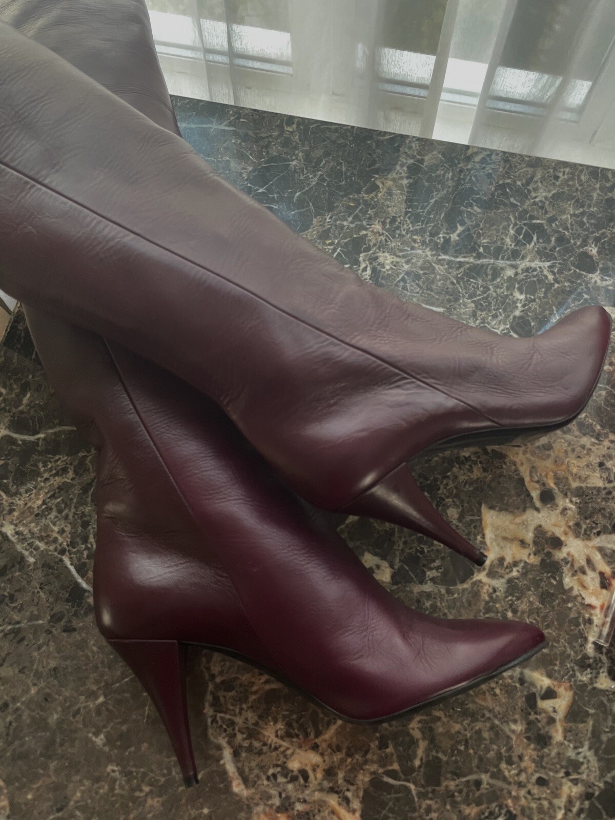 Stivali alti Saint Laurent taglia IT38 UK5