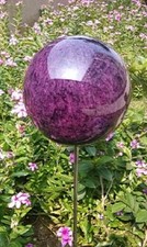 Rosenkugel 15 cm Edelstahl violett Dekokugel Kugel mit Stab 80 cm Gartenkugel