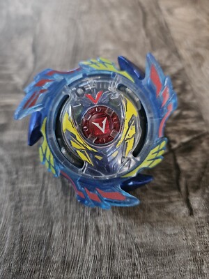 TOMY Beyblade Burst Evolution Switch Strike Genesis Valtryek V3