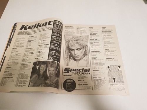 Revista Shannen Doherty 1994 Zachary Throne Alice Cooper Courtney Love Hanoi - Imagen 13 de 17