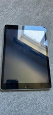 iPad 7th Generation, Silver, Great Condition, Fully working, No screen damage