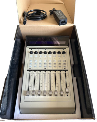 Mackie MCU XT PRO 8 Fader Extender for MCU PRO in good working condition