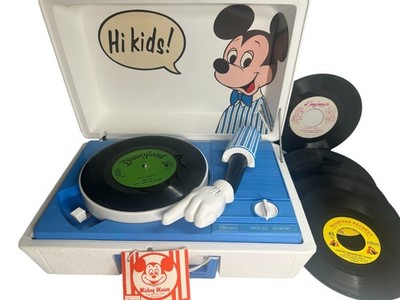 Sears Disney Mickey Mouse Solid State Record Player (No Needle) 45 RPM Records