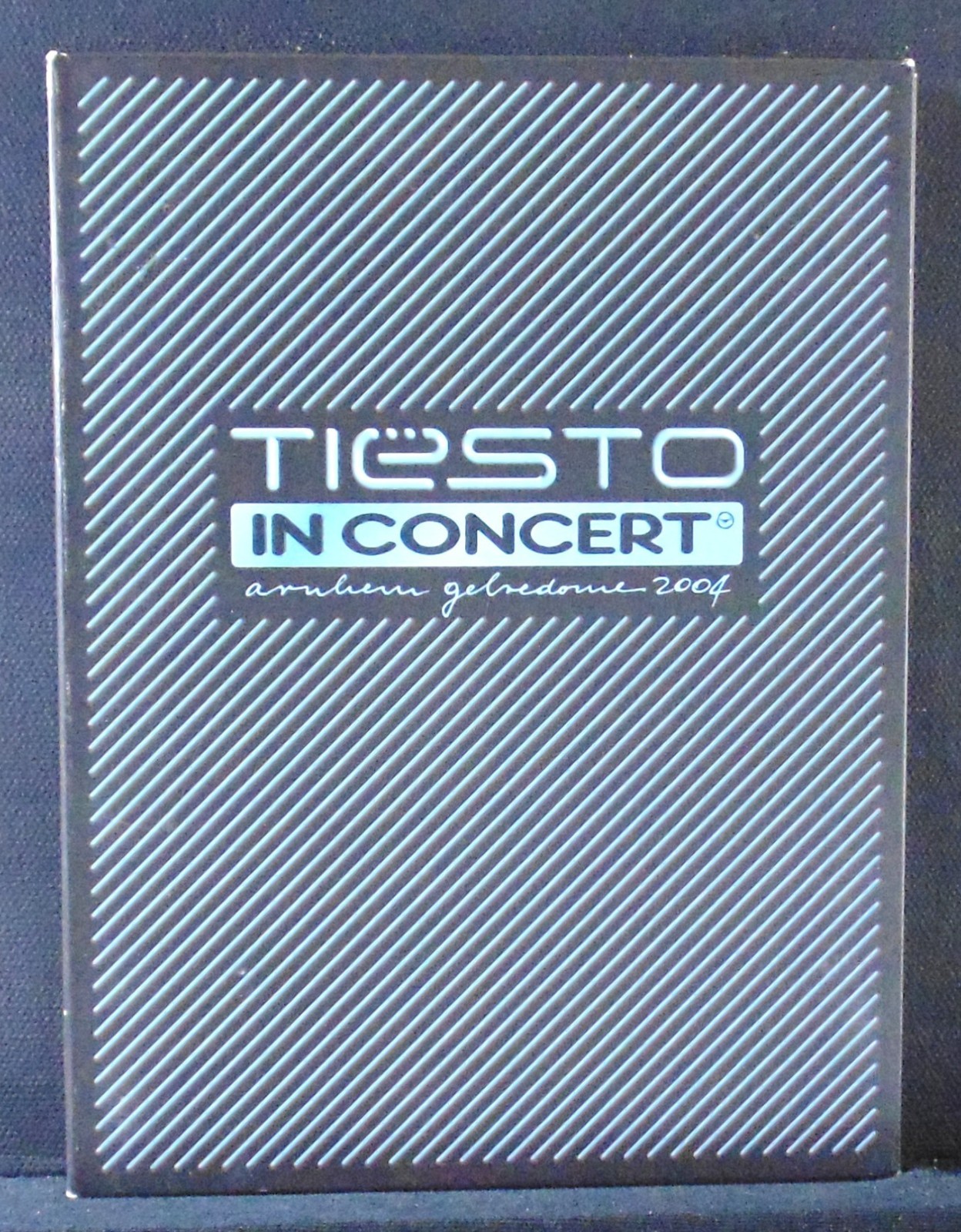 TIESTO IN CONCERT ---------- + SLIP + INSET -- SEE PHOTOS