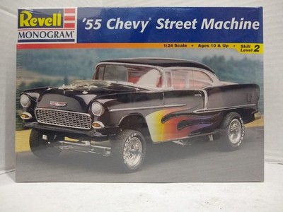 未開封 1/25 Revell 55 Chevy Street Machine Revell 1955 Chevy Street Machine The Widow Night Crawler Series