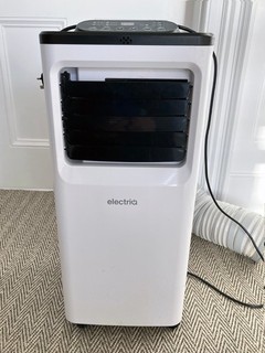electriQ PORTABLE AIR CONDITIONER SF8000E V4 in ex condition