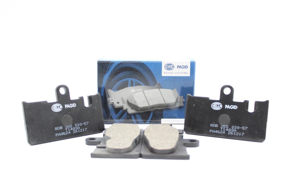 OEM PAGID Rear Brake Pads Set For Lexus LS430 2001-2006 - Image 2 of 3