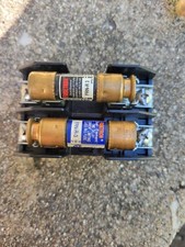 marathon fuse holder F30A2SP with fusetron FRN-R-3 fuses