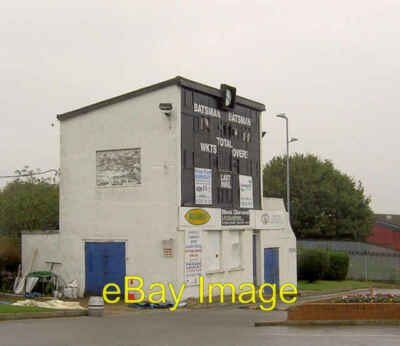Photo 6x4 Shaw lane cricket score board Barnsley A breeding ground for fu c2007