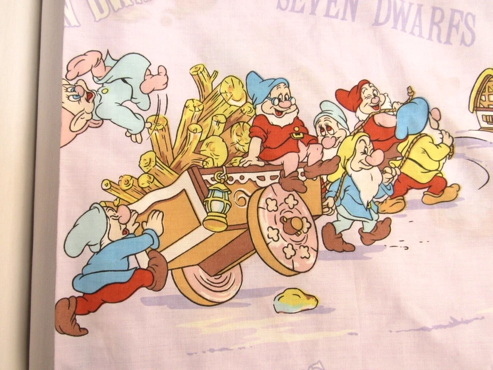 Snow White and the Seven Dwarfs Twin Duvet Cover - A-Fontane - Vintage - Dwarves - Image 4 of 4
