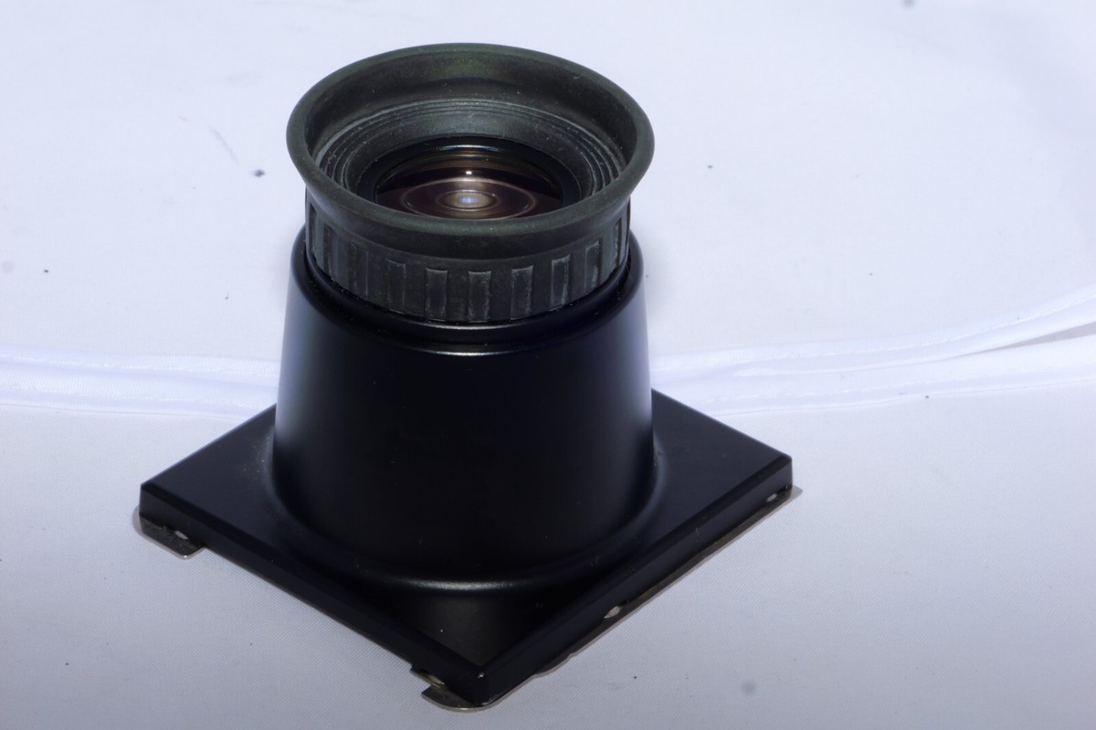 Hasselblad 555 ELD Magnifying Hood 4x4 DPS. Perfect for Digital