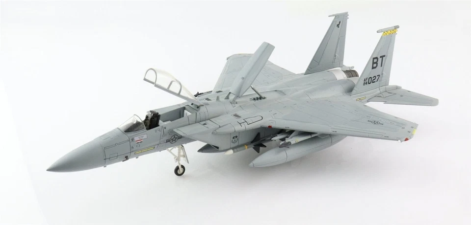 Hobby Master 1/72 F-15C Eagle 53rd FS Bitburg AB Operación Tormenta del Desierto HA4561 Foto 2 de 4