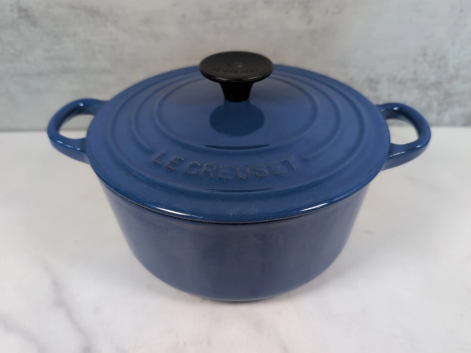 Le Creuset 18 Cerise Marine Blue Enamel Cast Iron 2 Qt Dutch Oven Made in France