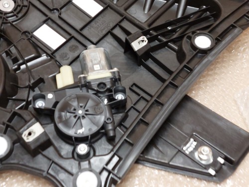 Ford Kuga Mk3 Rear Left Door Window Regulator 2020-on 2549690 Genuine NEW - Picture 5 of 12