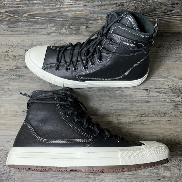 Size 9 - Converse Chuck Taylor All Star 