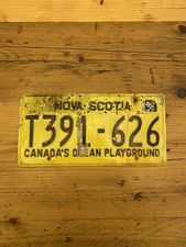 Vintage & Rare Nova Scotia Canadian Car License Plate T391-626