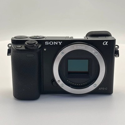 Sony A6000 24.3 Megapixel Mirrorless ILCE6000L Digital Camera Body- 95% New Gift