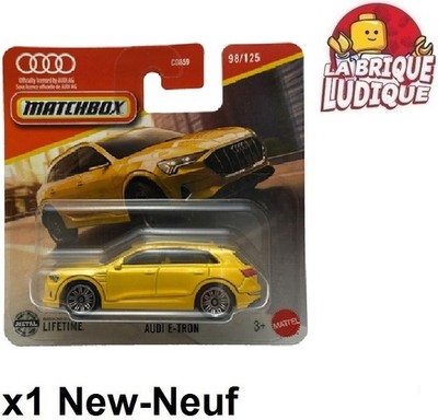 Matchbox Audi E-tron Yellow SUV 98/125 JBR49 NEW
