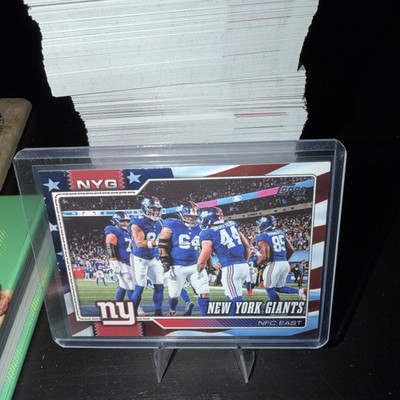 New York Giants Team 2026 Topps Flagship Football 275 Independence Day /76   