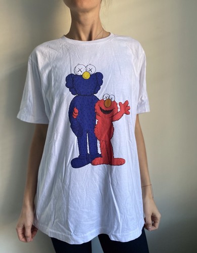 Uniqlo x Kaws x Sesame Street Graphic 