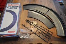 AURORA XLerators Slotless 3 PC Banked Curve Track Set,New,Old Stock