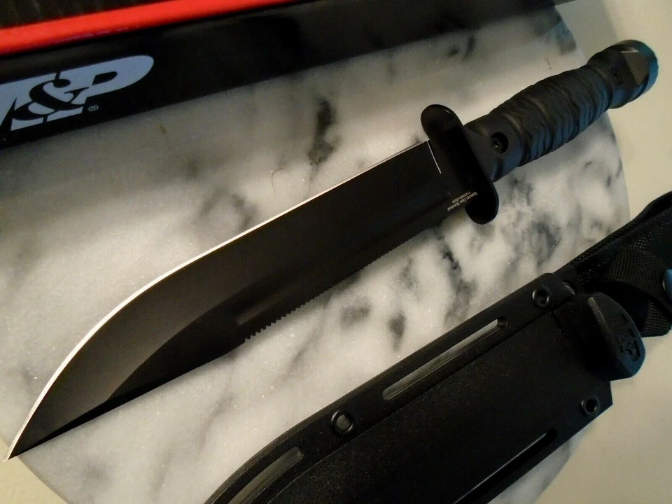 Cuchillo Bowie Smith & Wesson M&P Combat Hoja Fija Full Tang 8Cr13MoV 1122584 12" Foto 3 de 4